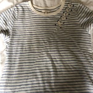 Lucky Brand T-Shirt